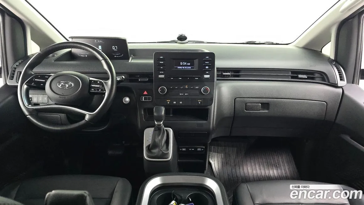 Hyundai Staria — фото 6