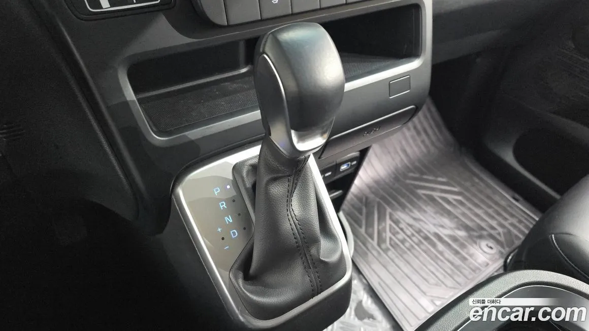 Hyundai Staria — фото 9