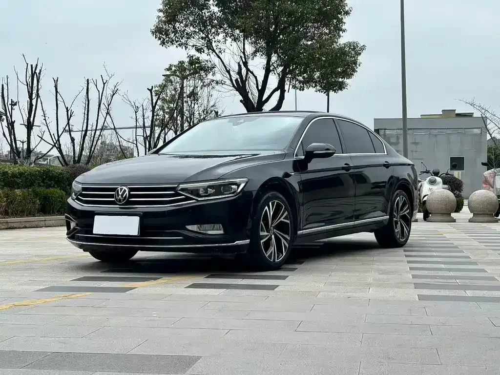 Volkswagen Magotan 2022 из CN, фото 1