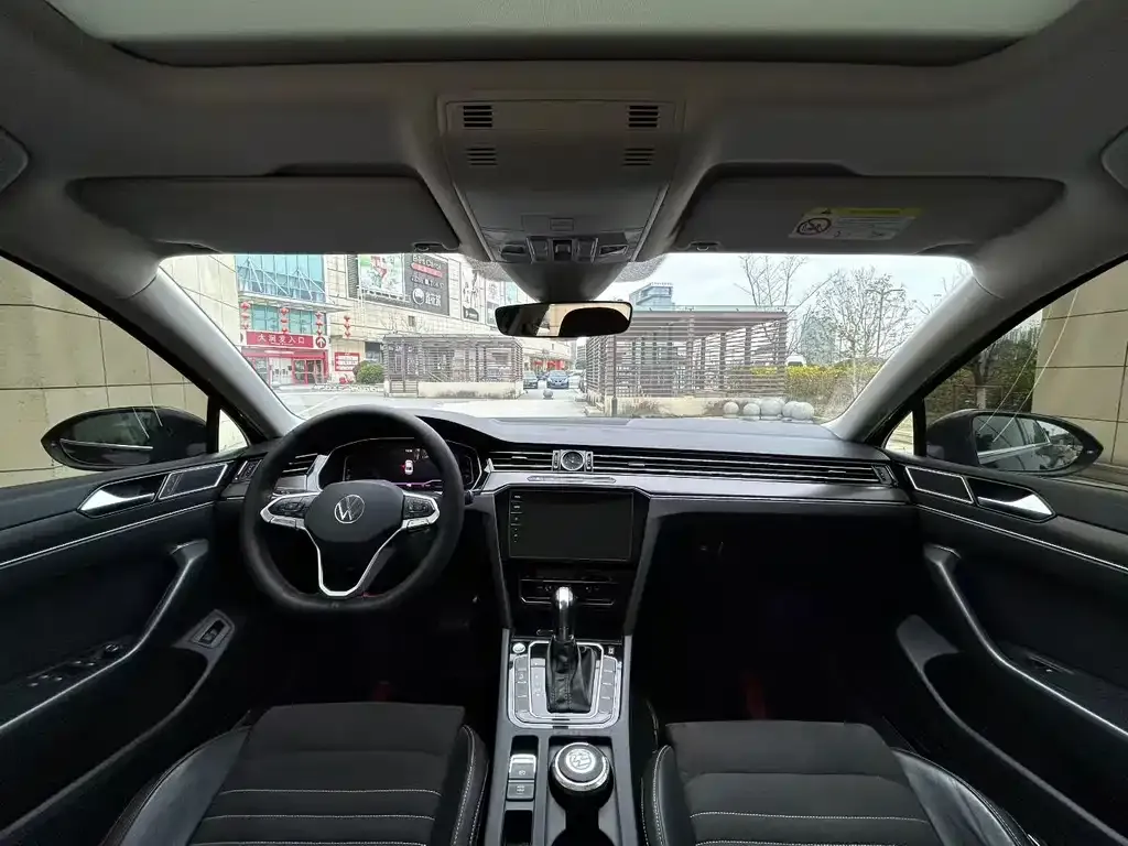 Volkswagen Magotan 2022 из CN, фото 3