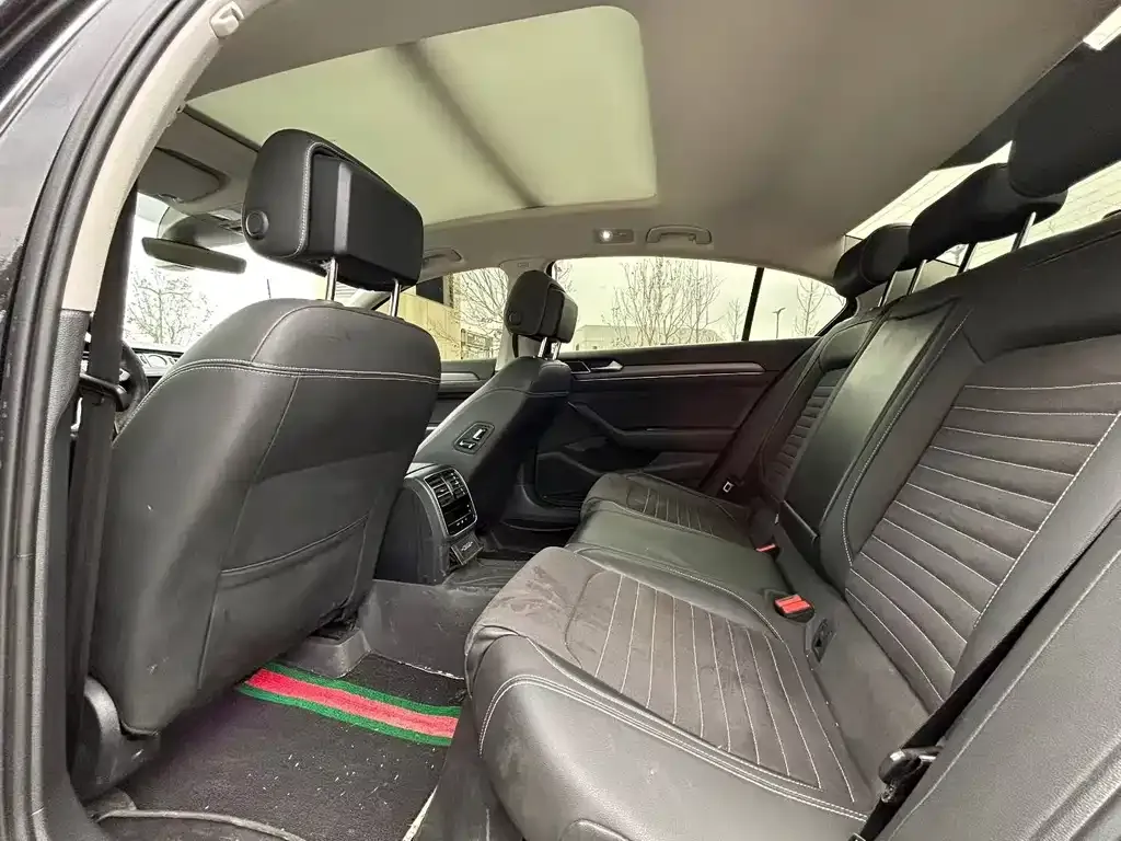 Volkswagen Magotan 2022 из CN, фото 7