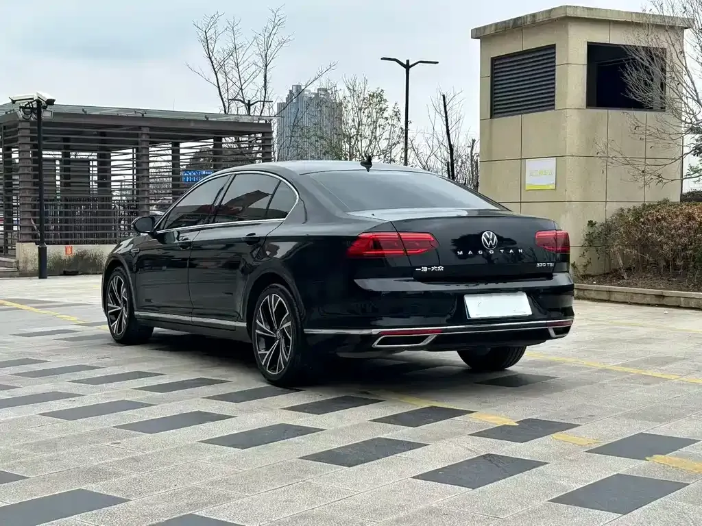 Volkswagen Magotan 2022 из CN, фото 10