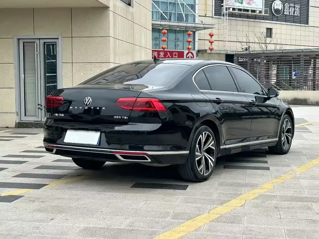 Volkswagen Magotan 2022 из CN, фото 6