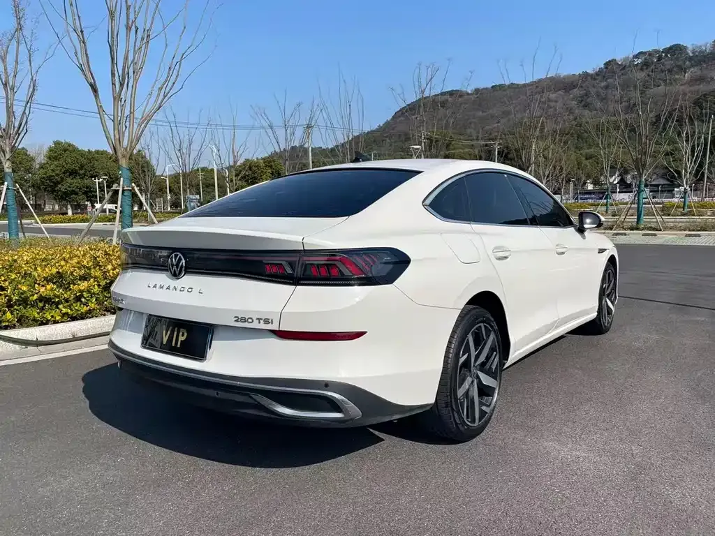 Volkswagen Lamando 2023 из CN, фото 6
