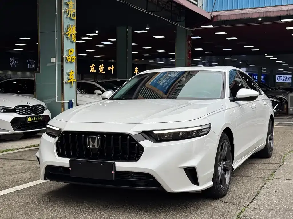 Honda Inspire 2023 из CN, фото 1