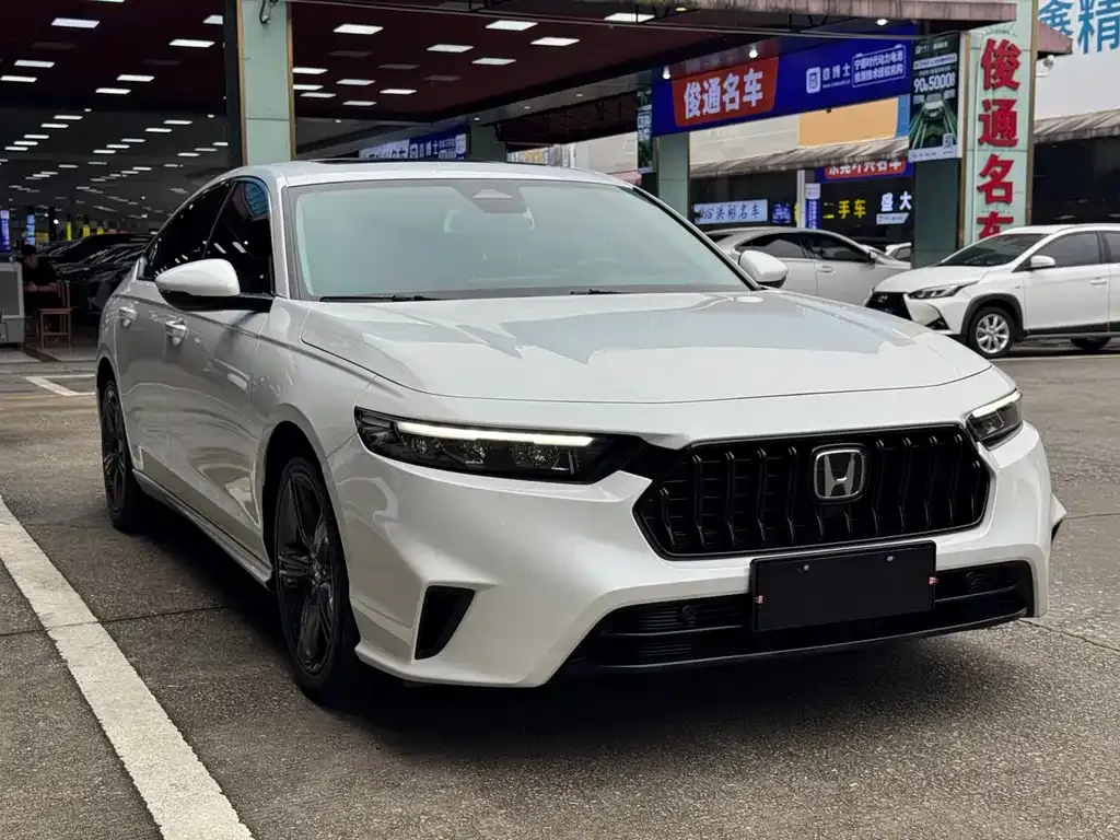 Honda Inspire 2023 из CN, фото 7