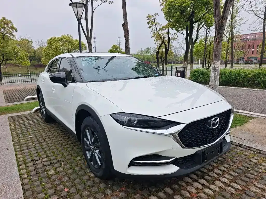 Mazda CX-4 2022 из CN, фото 9