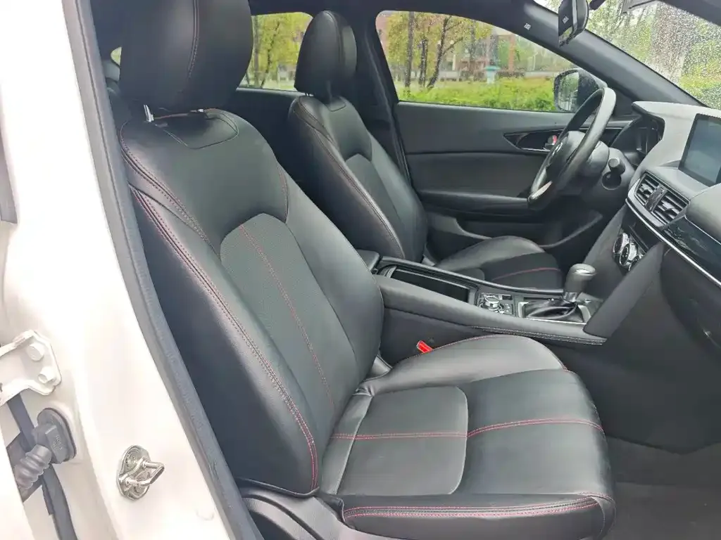 Mazda CX-4 2022 из CN, фото 3
