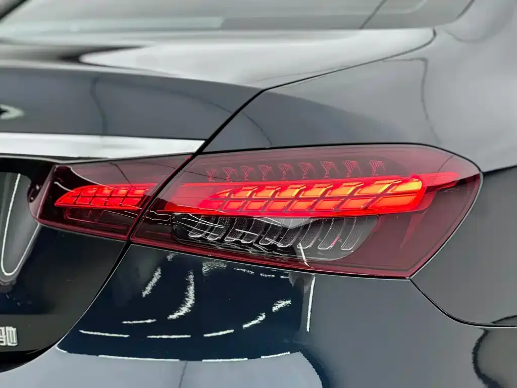 Mercedes-Benz E-Class 2022 из CN, фото 5