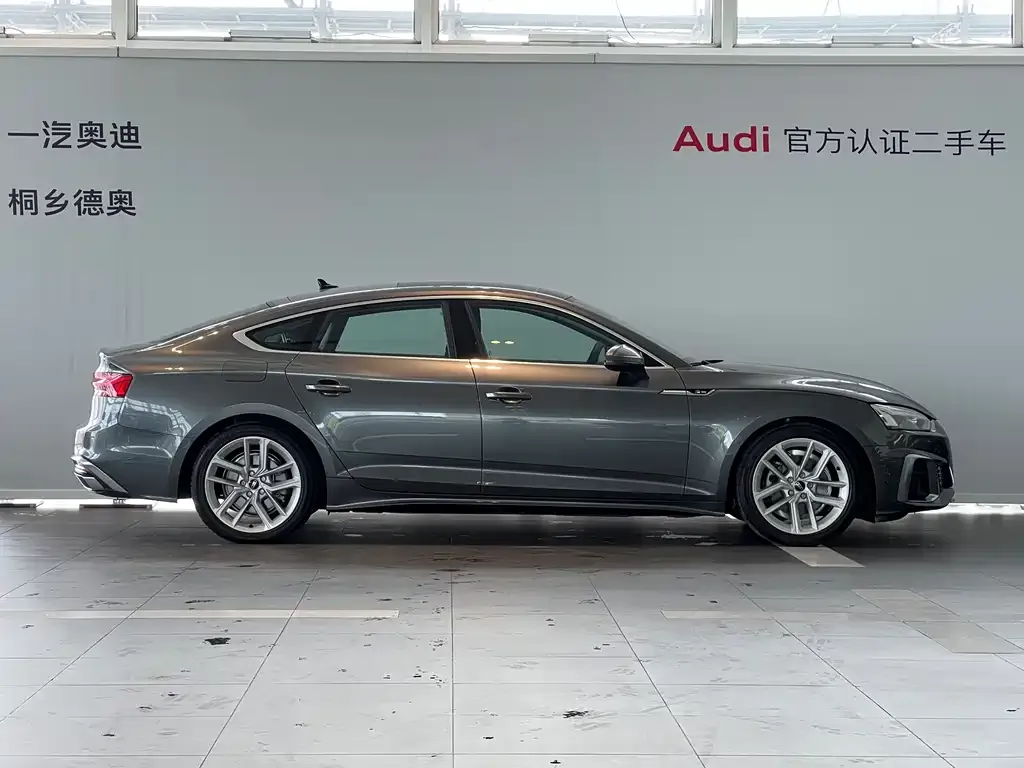 Audi A5 (Import) — фото 7