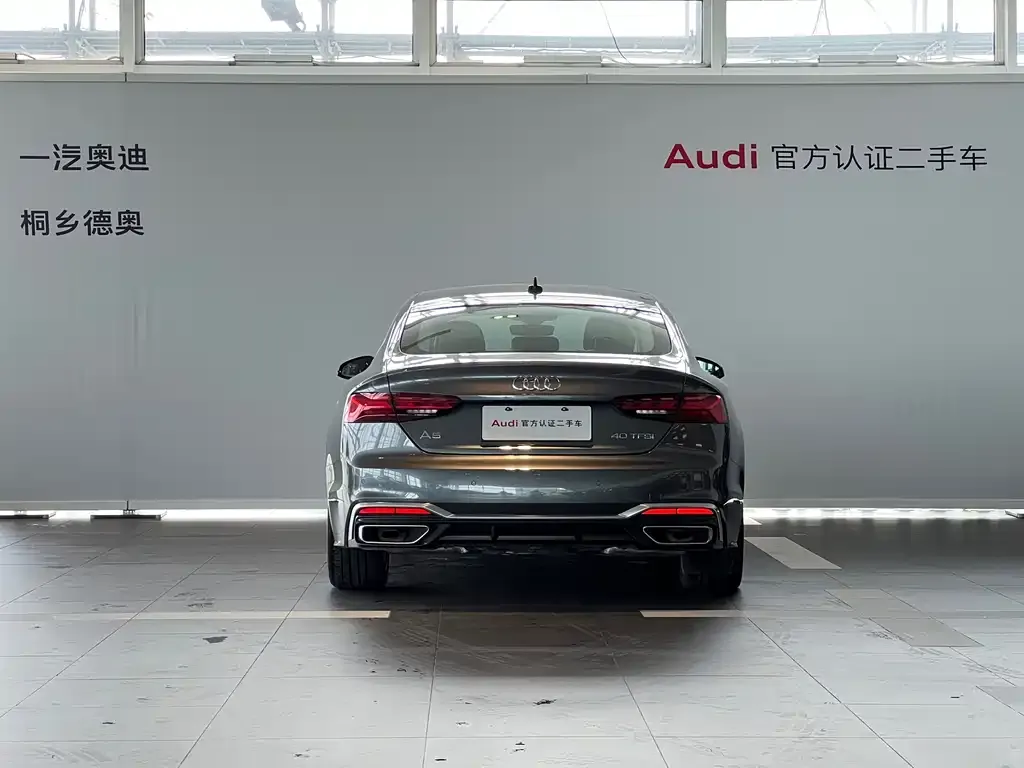 Audi A5 (Import) — фото 3