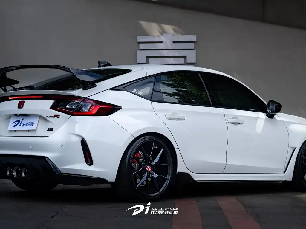 Honda Civic (Import) 2025 из CN, фото 3