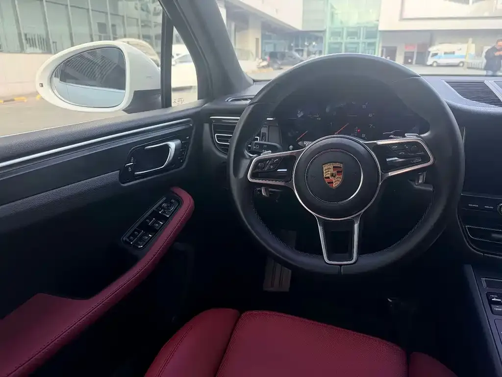 Porsche Macan 2021 из CN, фото 3