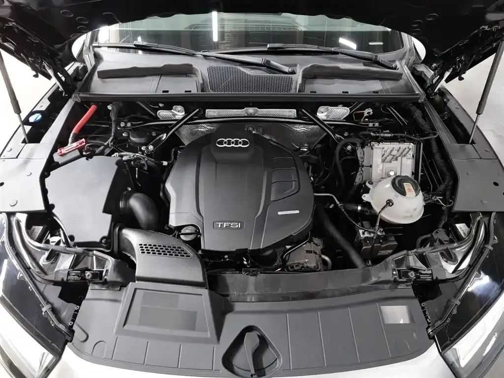 Audi Q5L 2021 из CN, фото 9