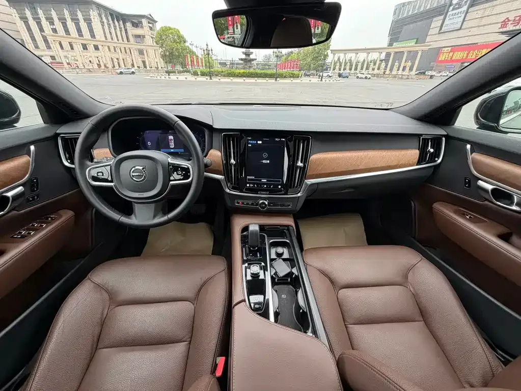 Volvo S90 — фото 7