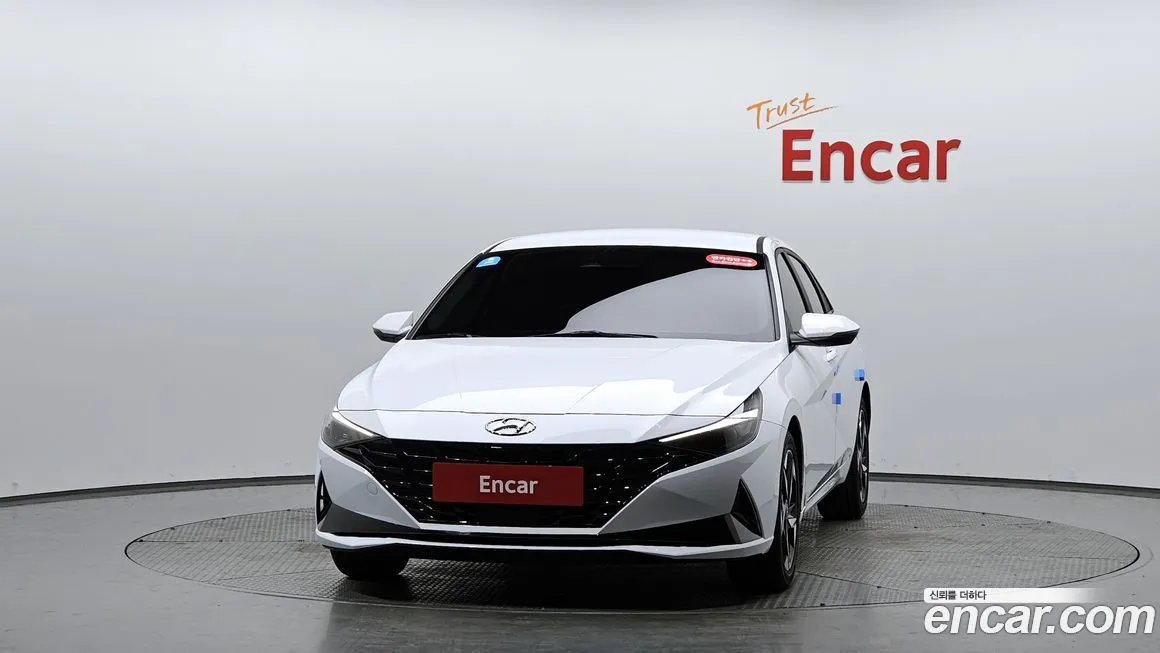 Hyundai AVANTE — фото 3