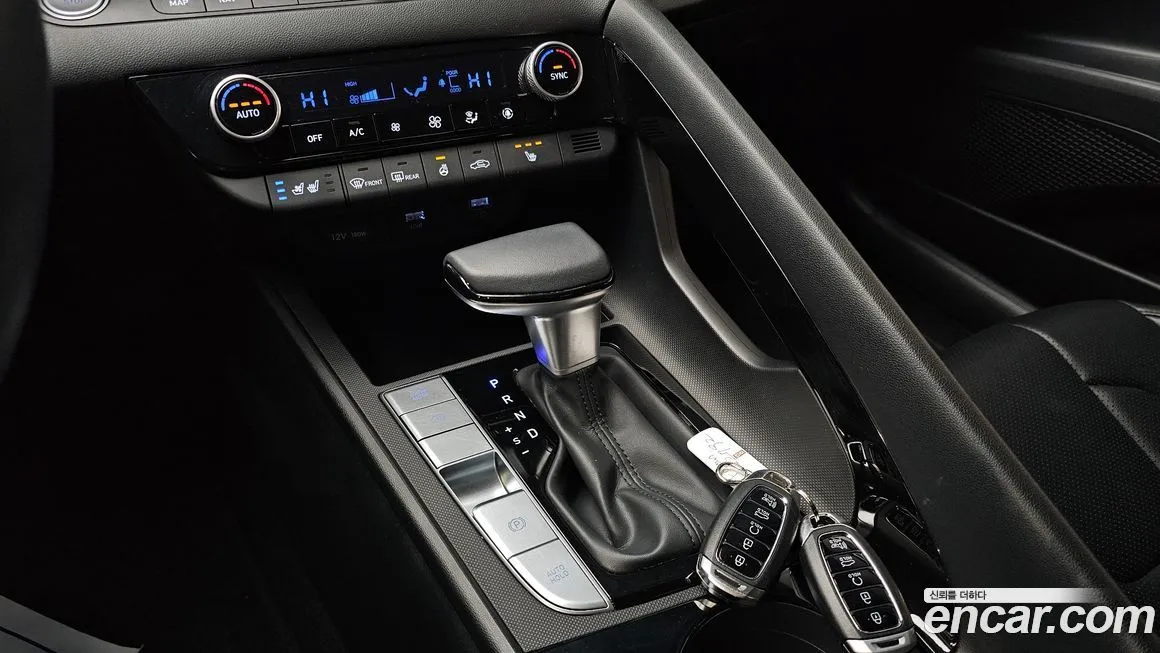 Hyundai AVANTE — фото 8