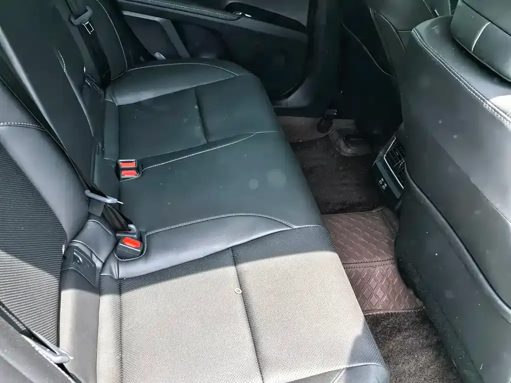 Toyota Camry 2026 из CN, фото 4