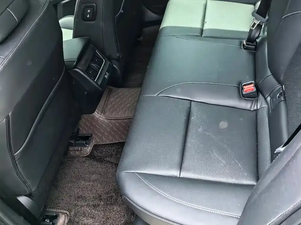 Toyota Camry 2026 из CN, фото 2