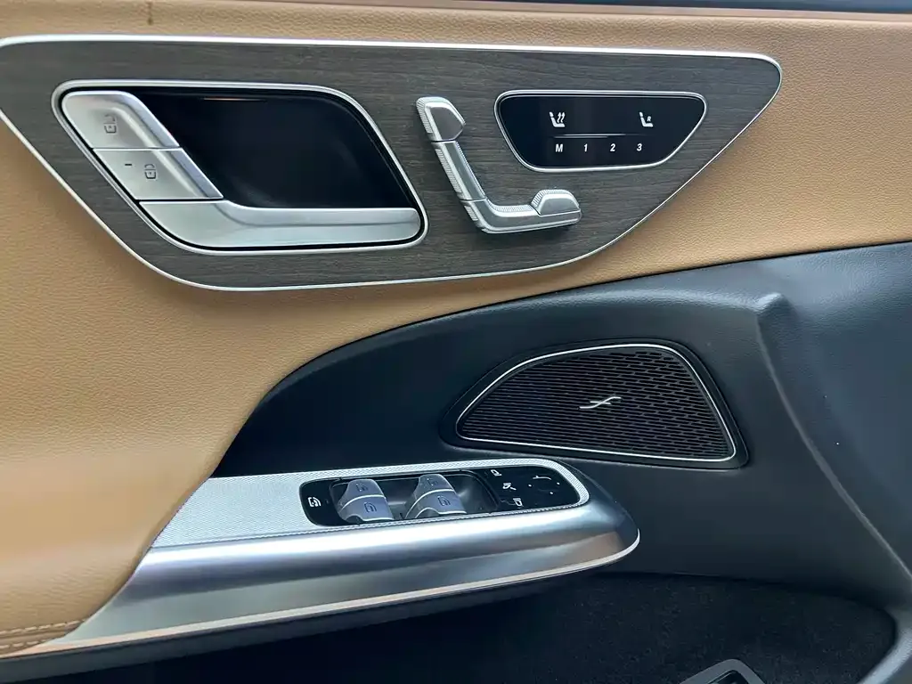 Mercedes-Benz E-Class New Energy 2024 из CN, фото 6
