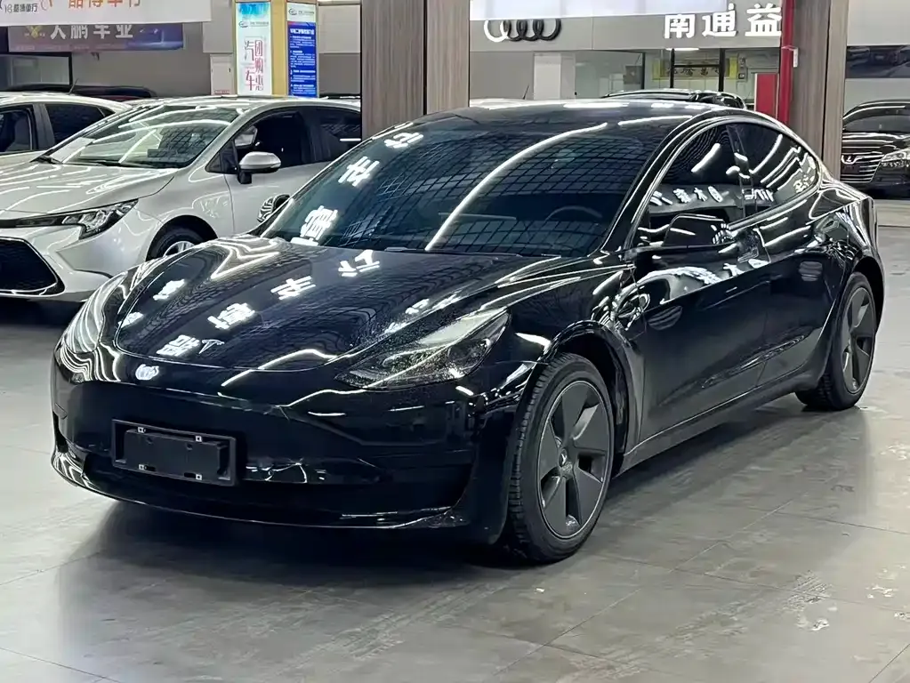 Tesla Model 3 2023 из CN, фото 5