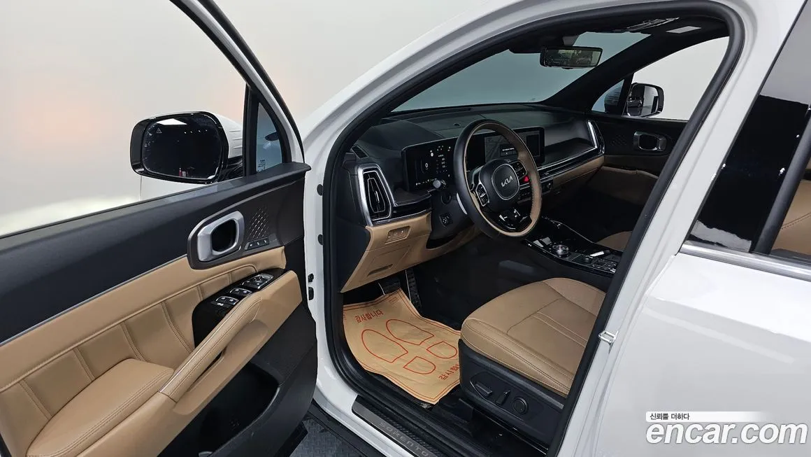 Kia Sorento — фото 10