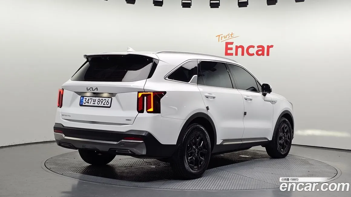 Kia Sorento — фото 4