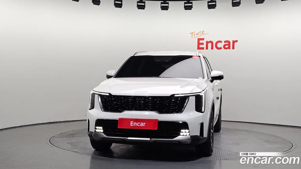Kia Sorento — фото 3