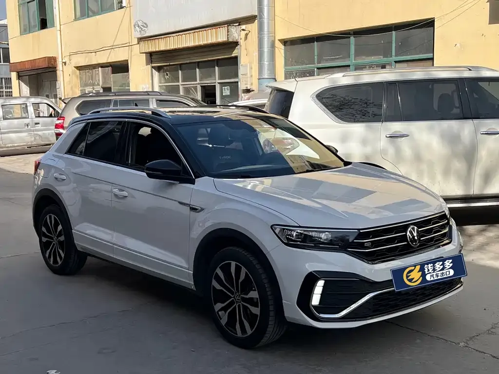 Volkswagen T-Roc 2023 из CN, фото 1