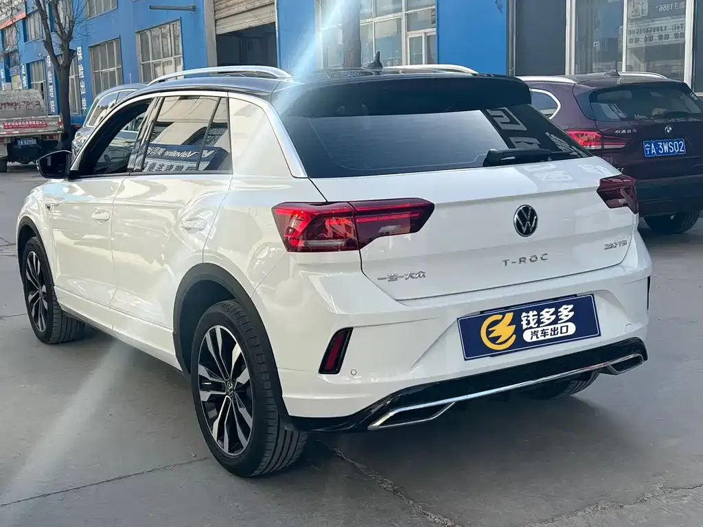 Volkswagen T-Roc 2023 из CN, фото 7