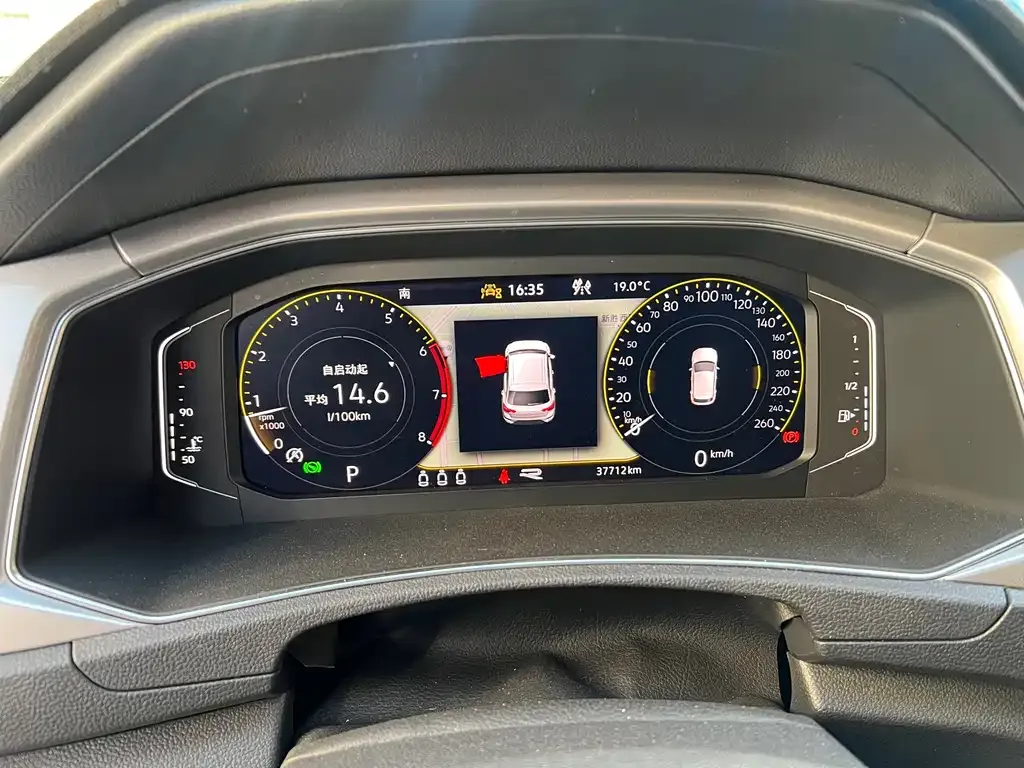 Volkswagen T-Roc 2023 из CN, фото 3