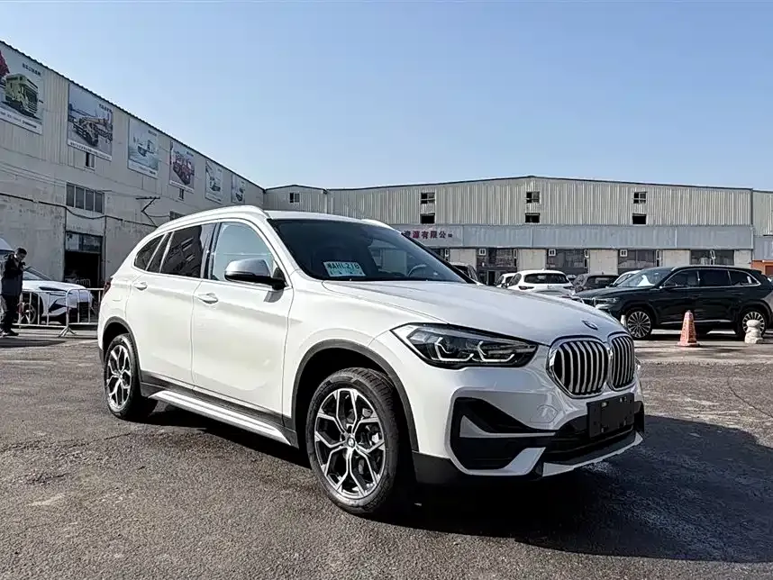 BMW X1 2022 из CN, фото 8