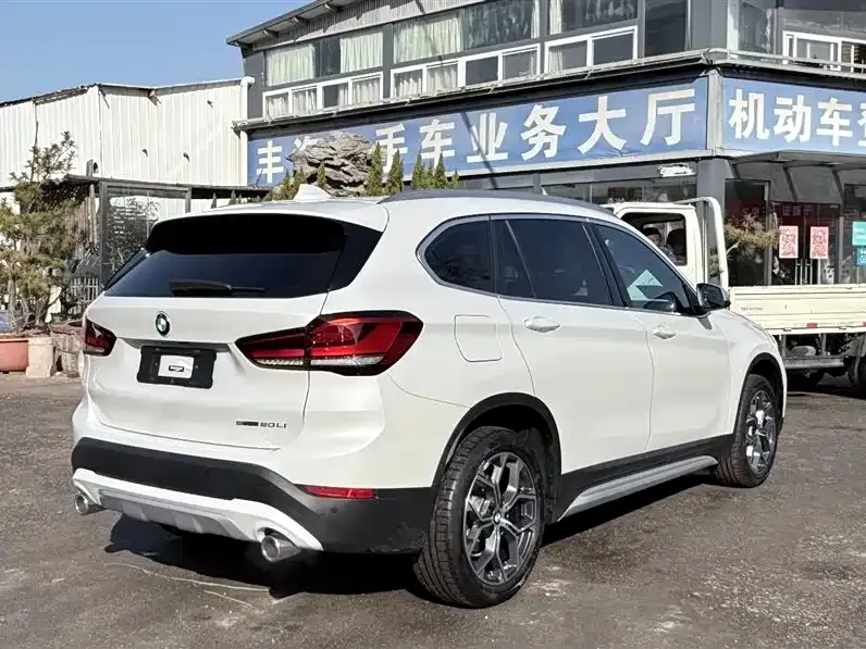BMW X1 2022 из CN, фото 7
