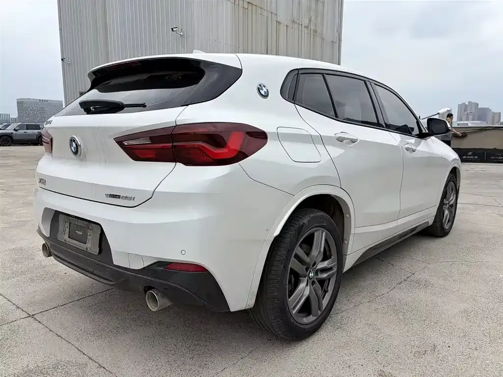BMW X2 — фото 9