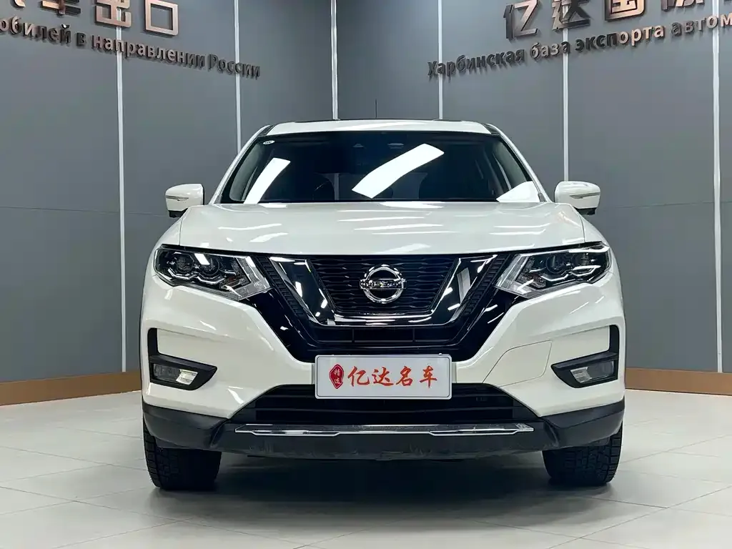 Nissan X-Trail — фото 5