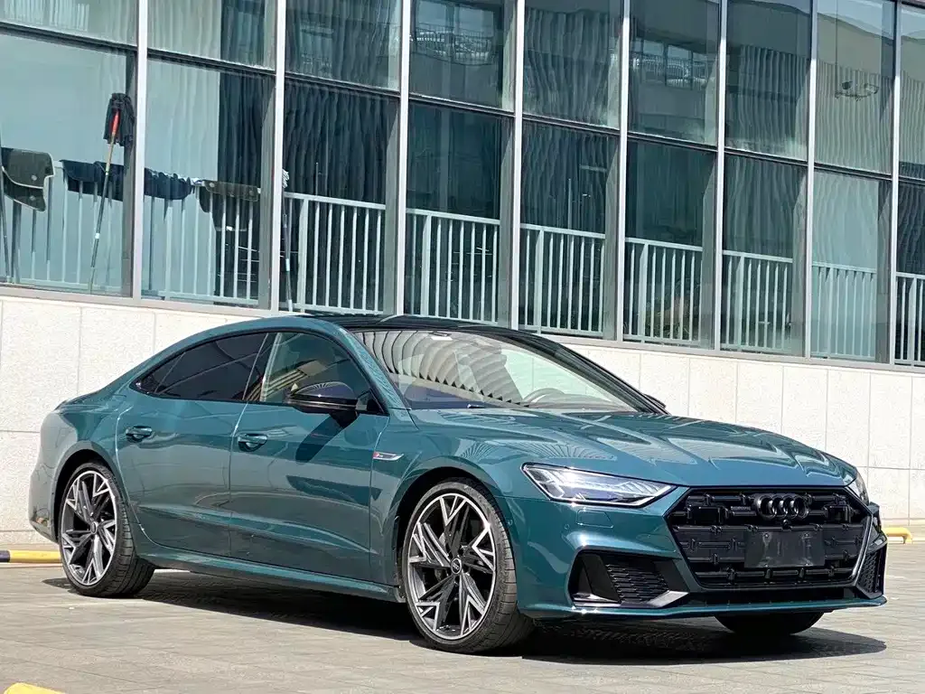 Audi A7L 2022 из CN, фото 3