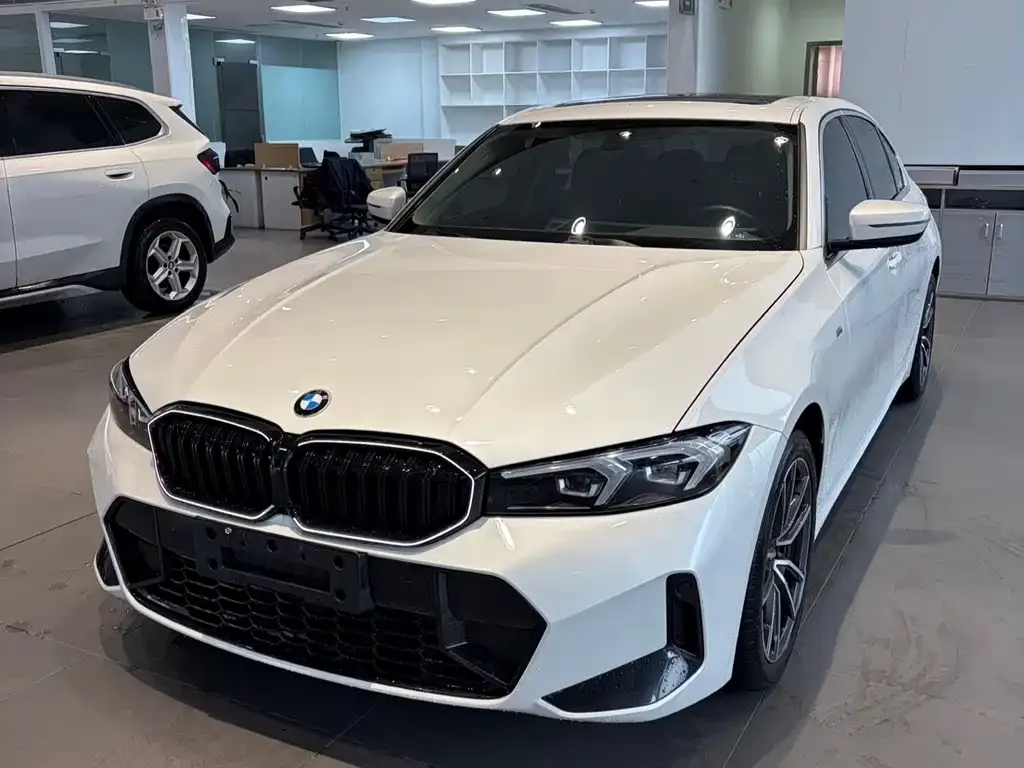 BMW 3 Series — фото 1