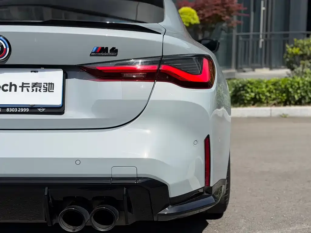BMW M4 — фото 10