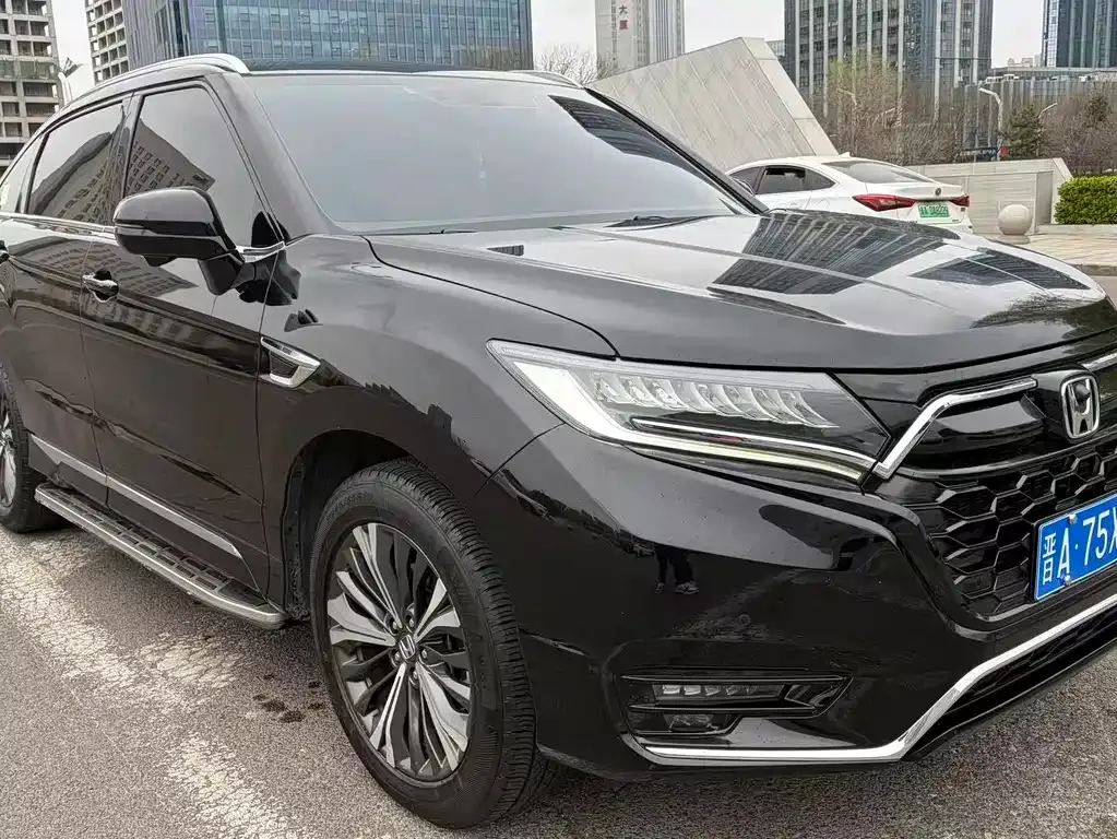 Honda UR-V — фото 4