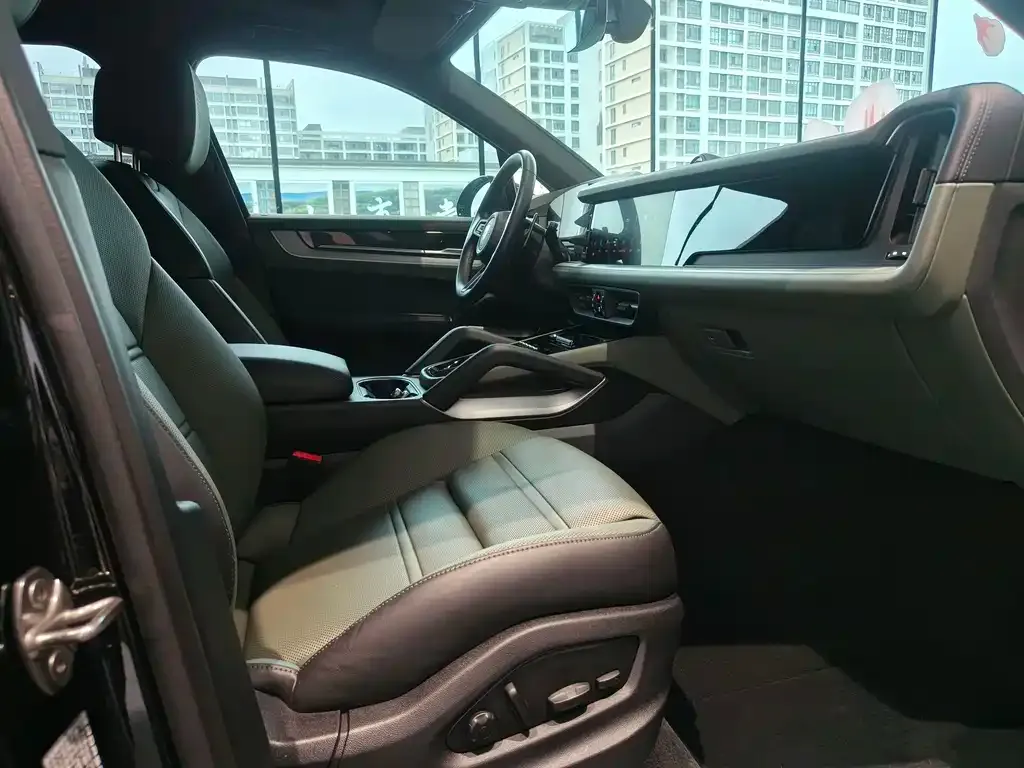 Porsche Cayenne Hybrid 2024 из CN, фото 7