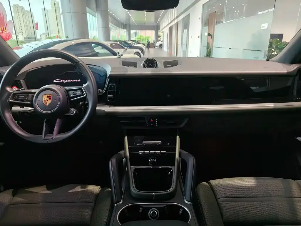 Porsche Cayenne Hybrid 2024 из CN, фото 4