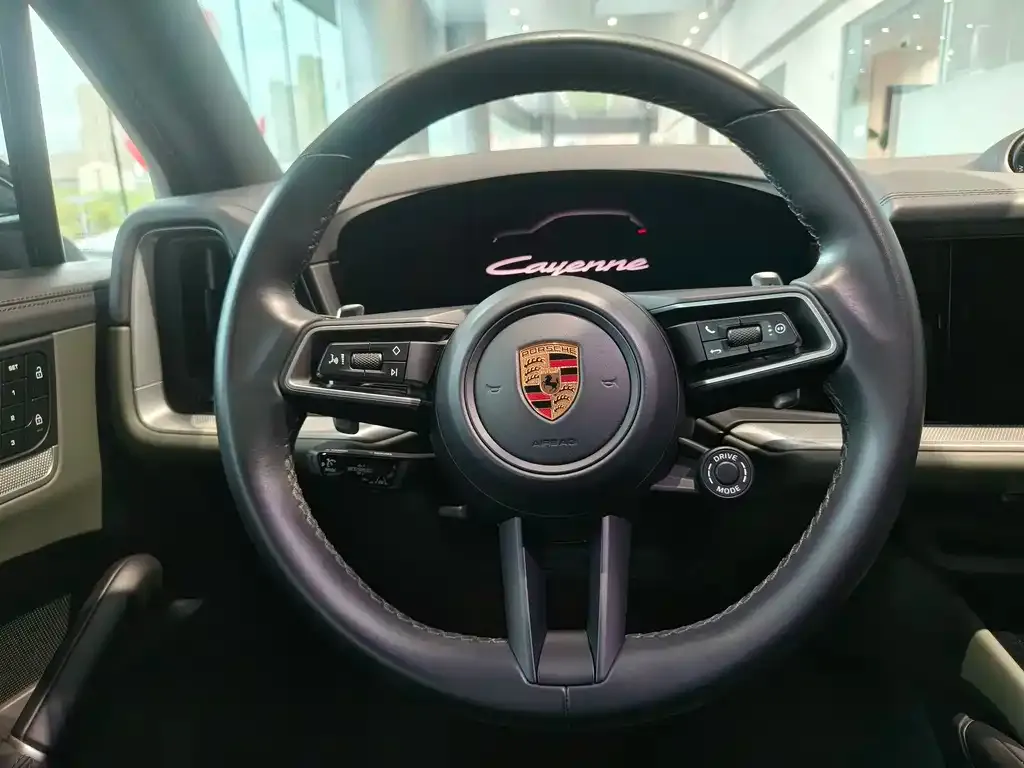 Porsche Cayenne Hybrid 2024 из CN, фото 8