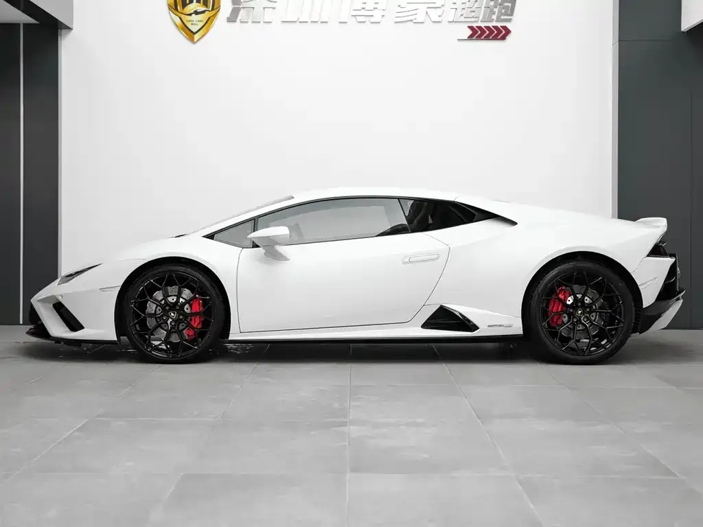 Lamborghini Huracan 2022 из CN, фото 7