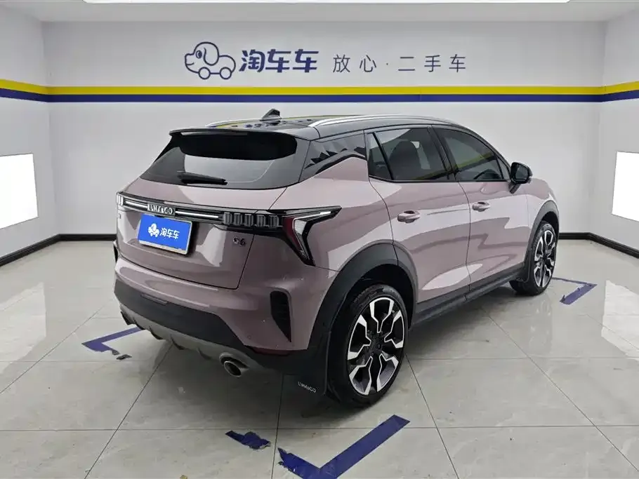 Lynk & Co 06 2023 из CN, фото 8