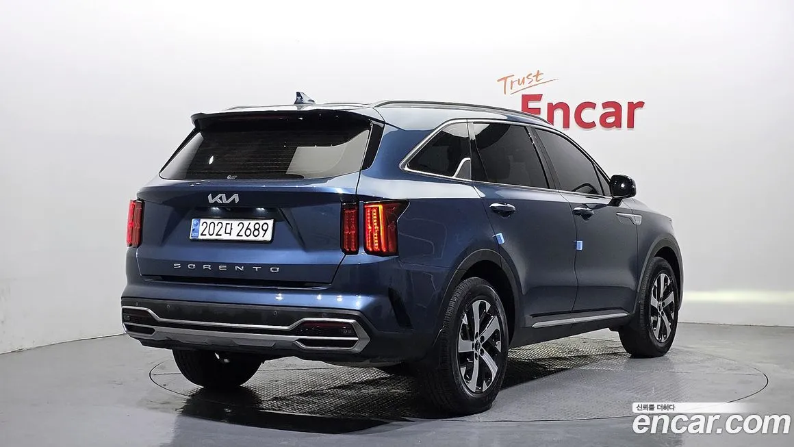 Kia Sorento — фото 5