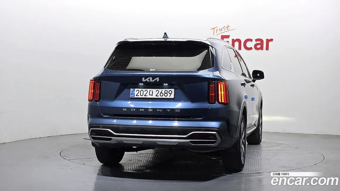 Kia Sorento — фото 3