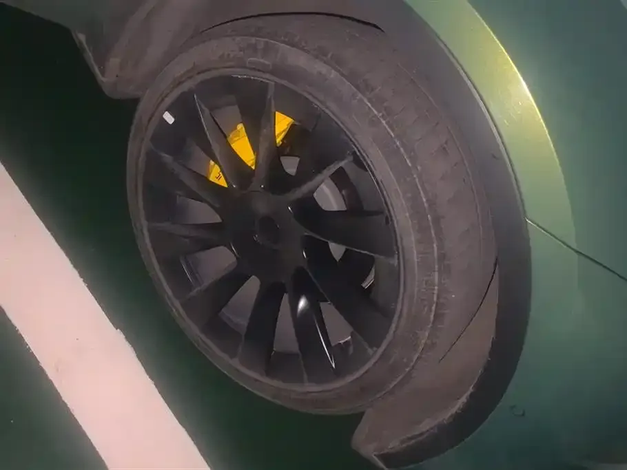 Tesla Model Y 2021 из CN, фото 10