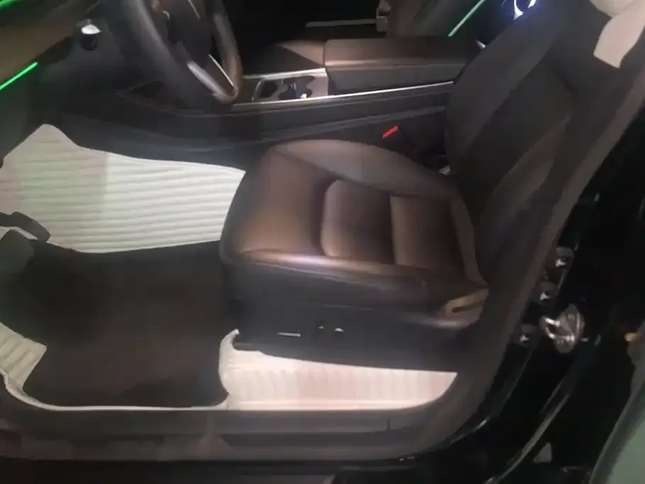 Tesla Model Y 2021 из CN, фото 5