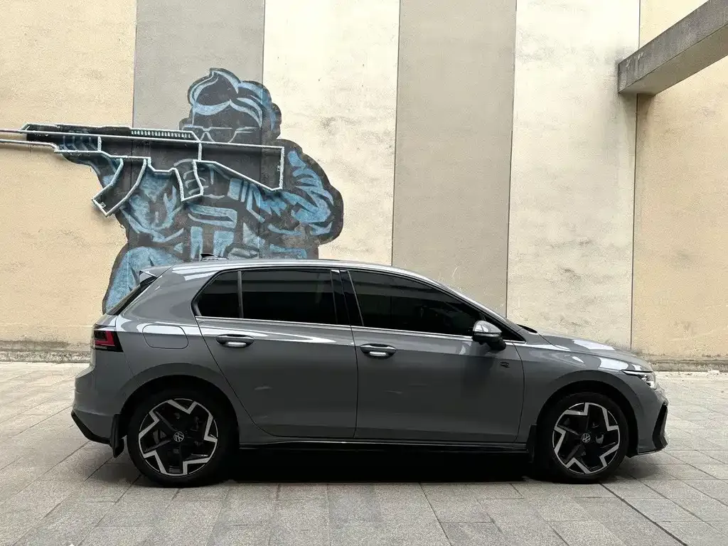 Volkswagen Golf 2025 из CN, фото 7