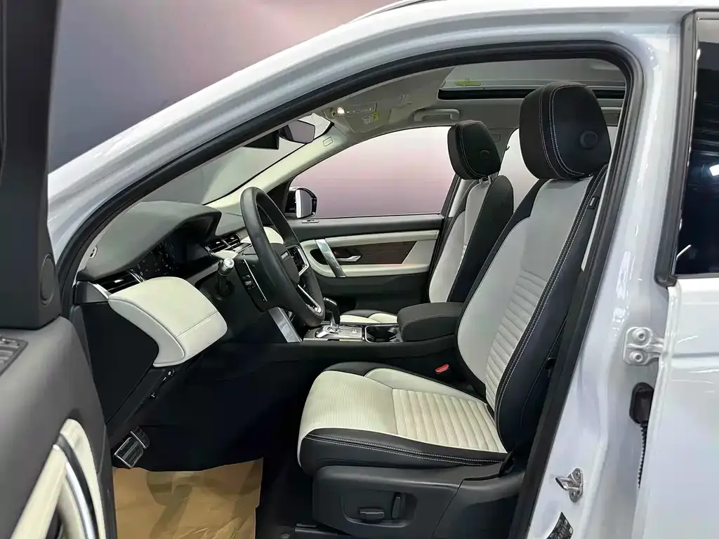 Land Rover Discovery Sport Hybrid 2022 из CN, фото 4